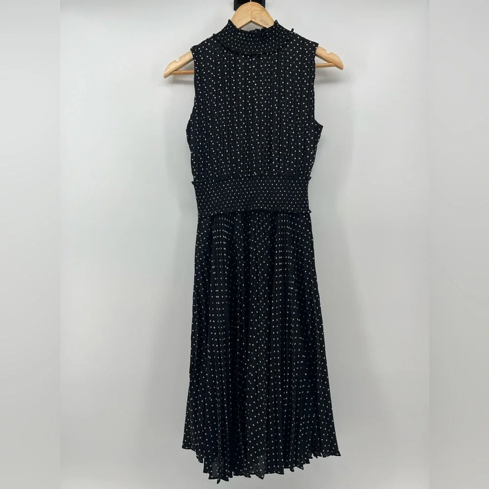 Nanette Lepore Mock Neck Sleeveless Pleated Polka Dot Dress Smocked Waist Size 4